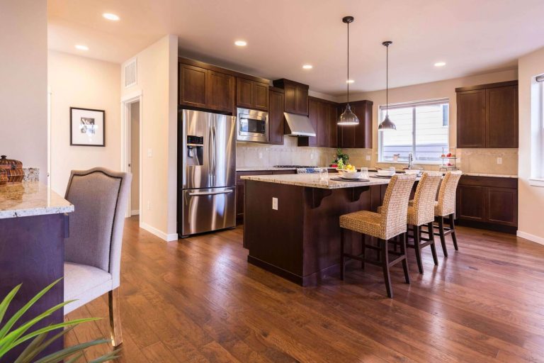 130 Walnut River, Jedburgh